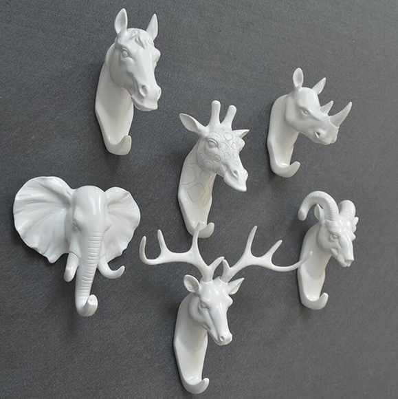 🧡IN STOCK🧡 BLUE/GREEN GIRAFFE wall hook - Picture 9 of 9